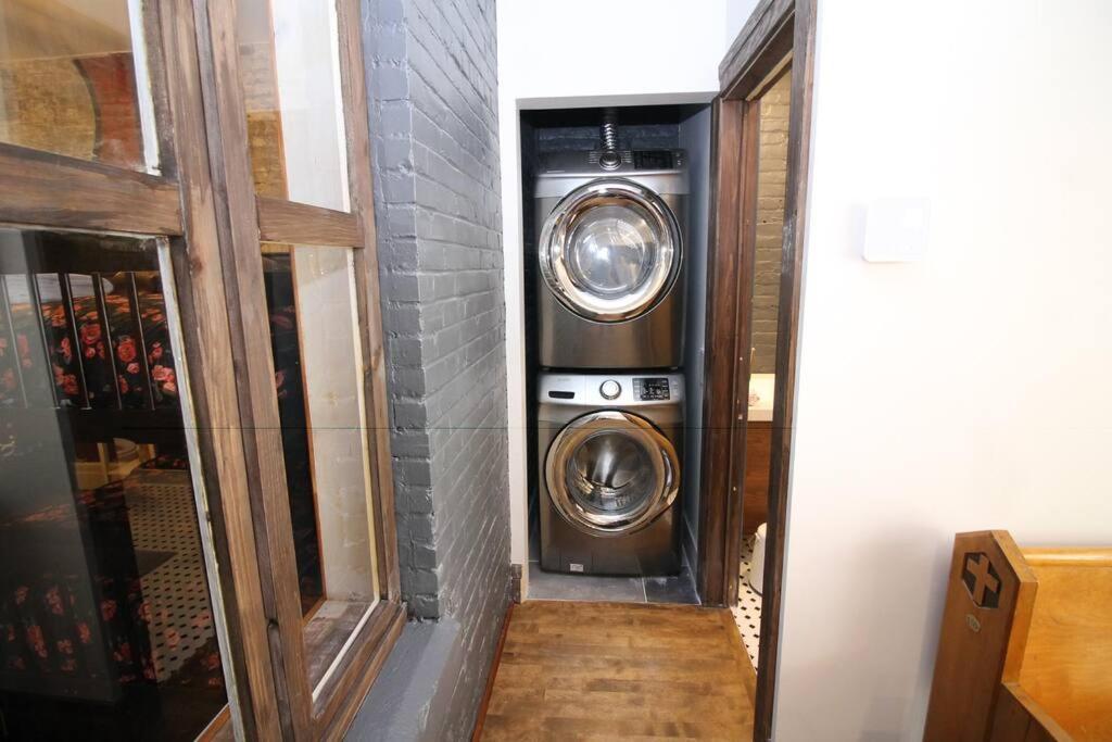 Charm & Luxury Vacation Headquarters To Downtown! Appartement Montréal Buitenkant foto