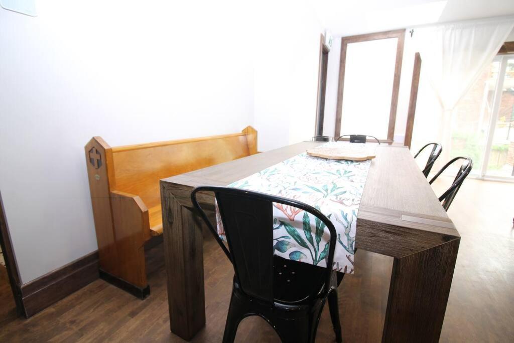 Charm & Luxury Vacation Headquarters To Downtown! Appartement Montréal Buitenkant foto